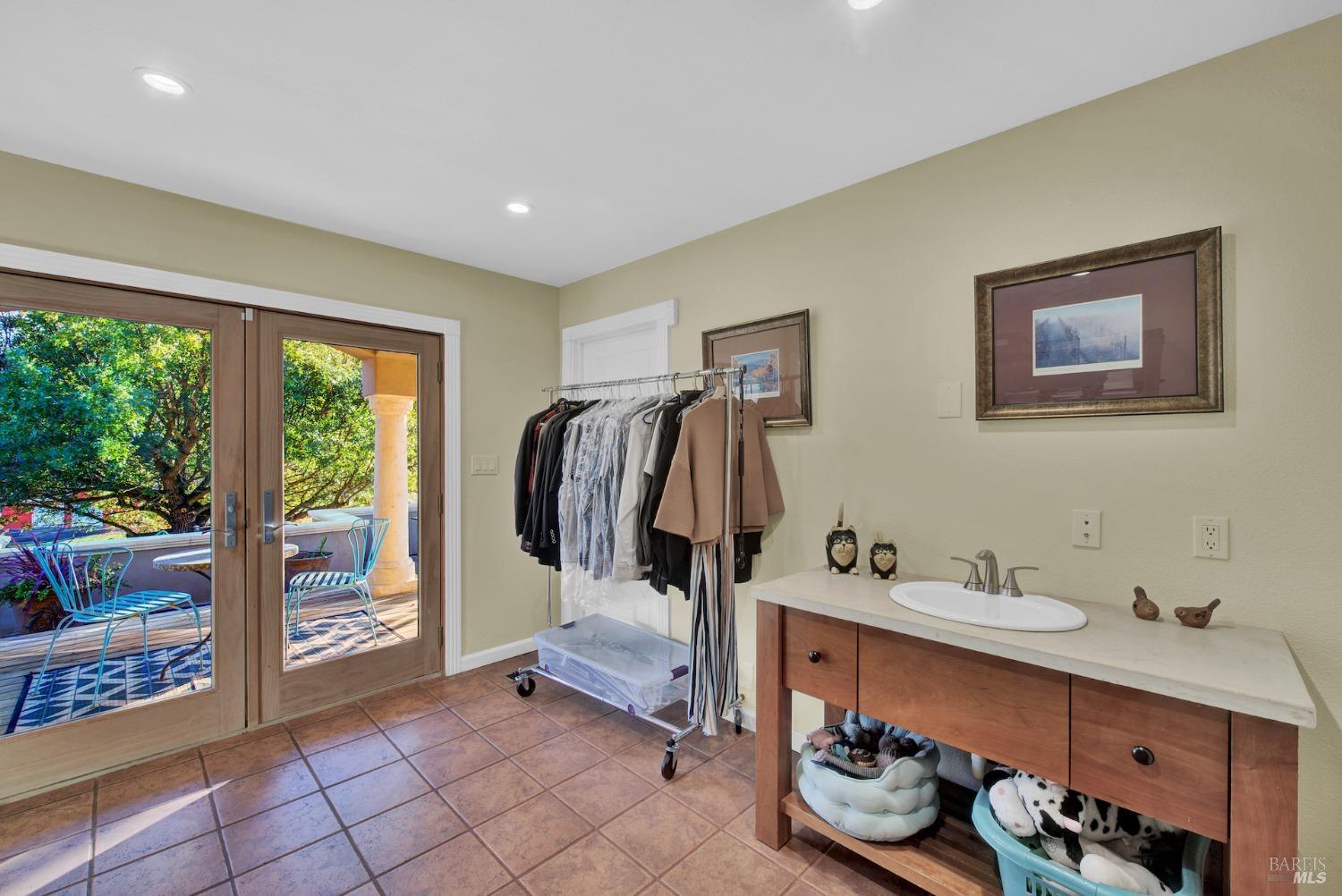 5066 Clayton Road Fairfield CA 94534