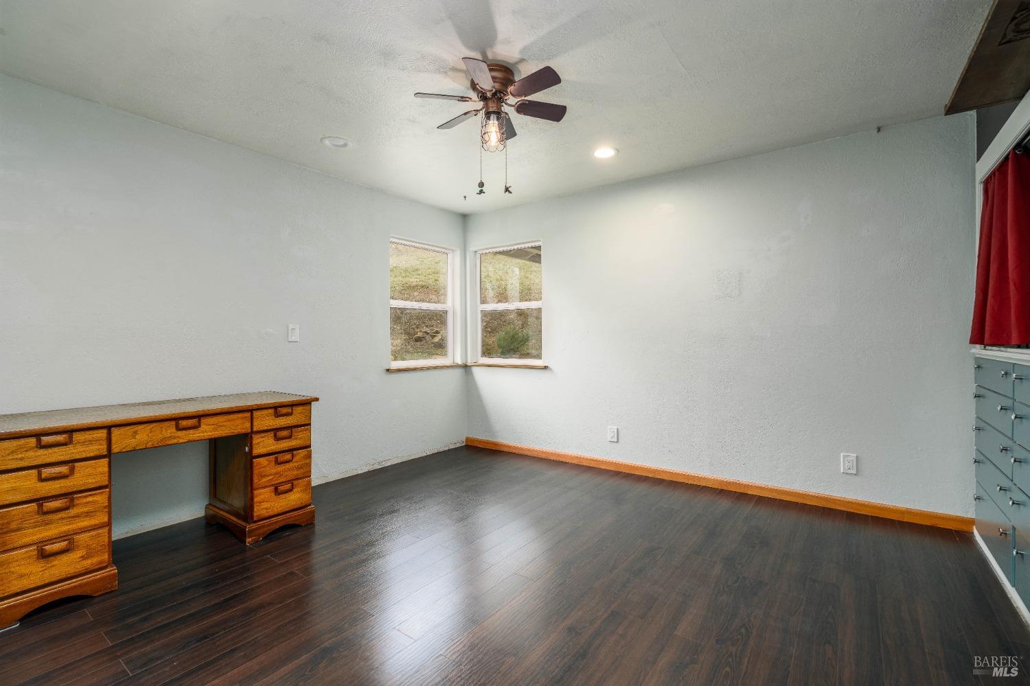 210 Bourbon Lane Ukiah CA 95482