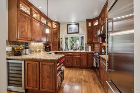 187 Oak Drive San Rafael CA 94901