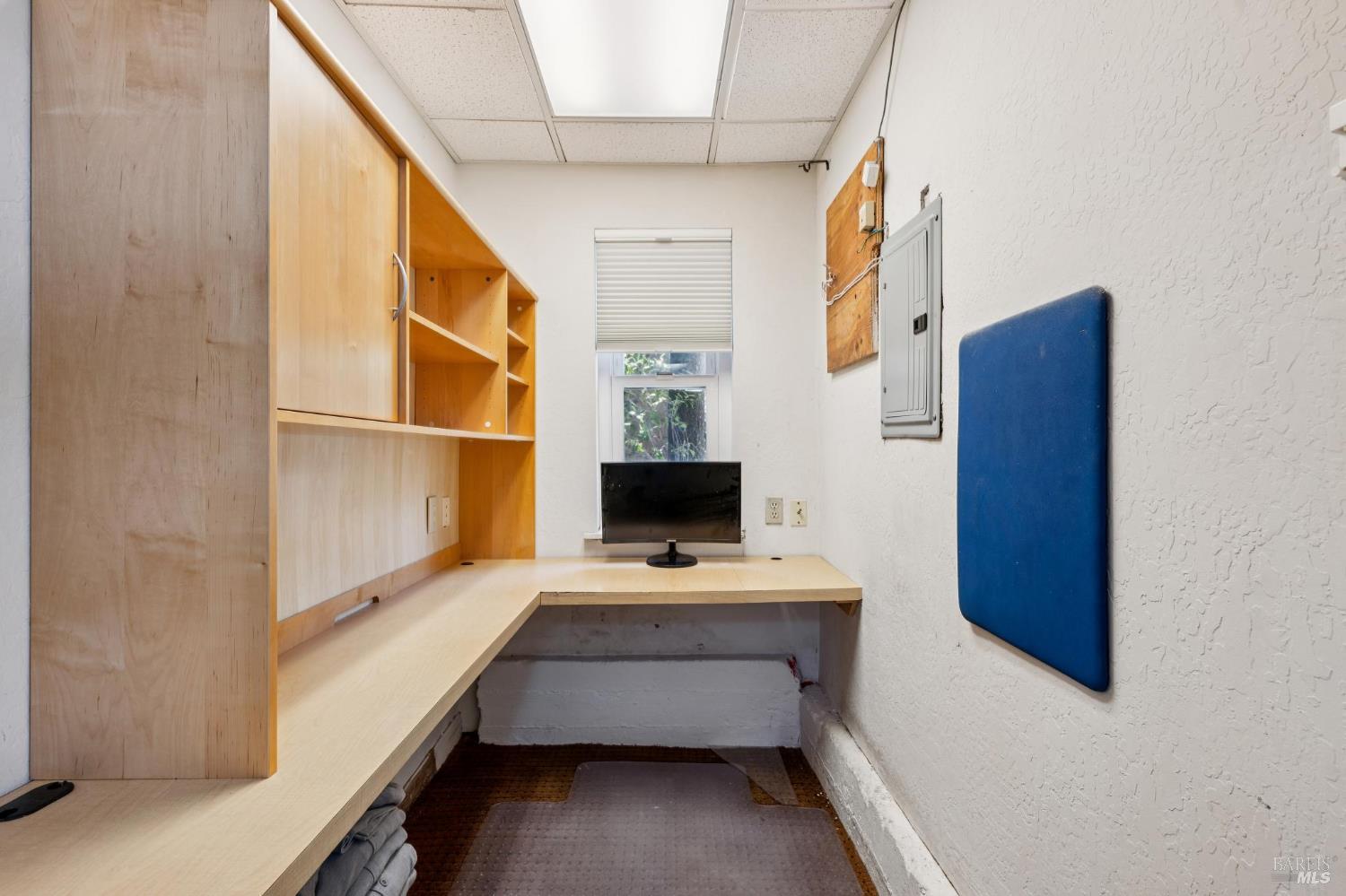 187 Oak Drive San Rafael CA 94901