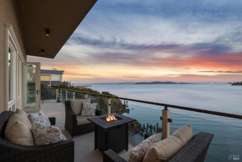187 Oak Drive San Rafael CA 94901
