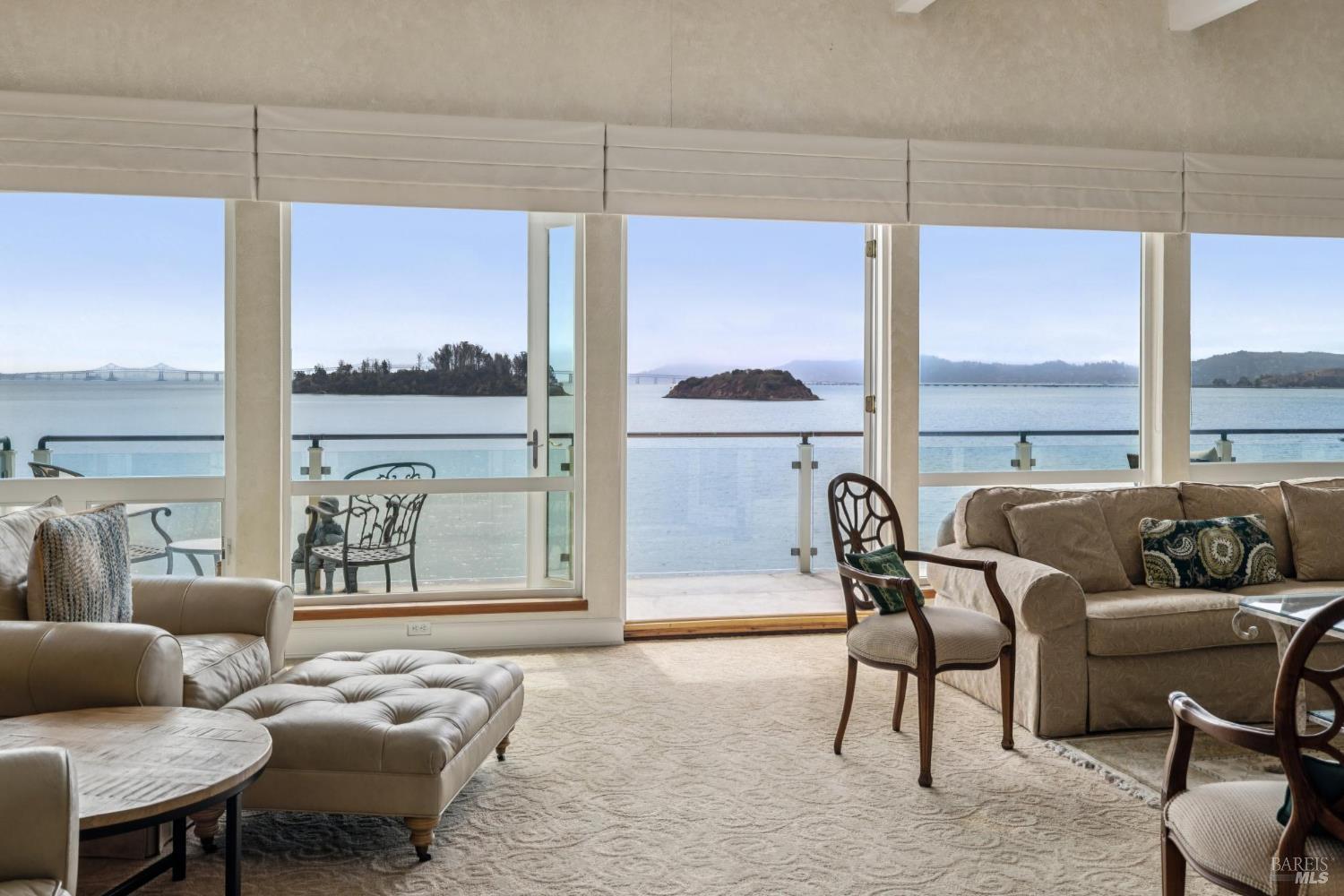 187 Oak Drive San Rafael CA 94901