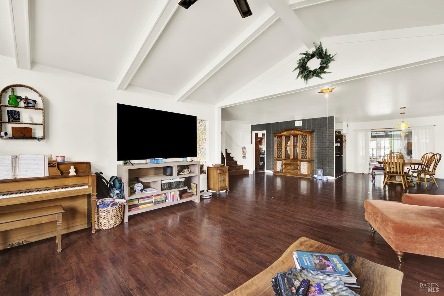 620 Walnut Avenue Vacaville CA 95688