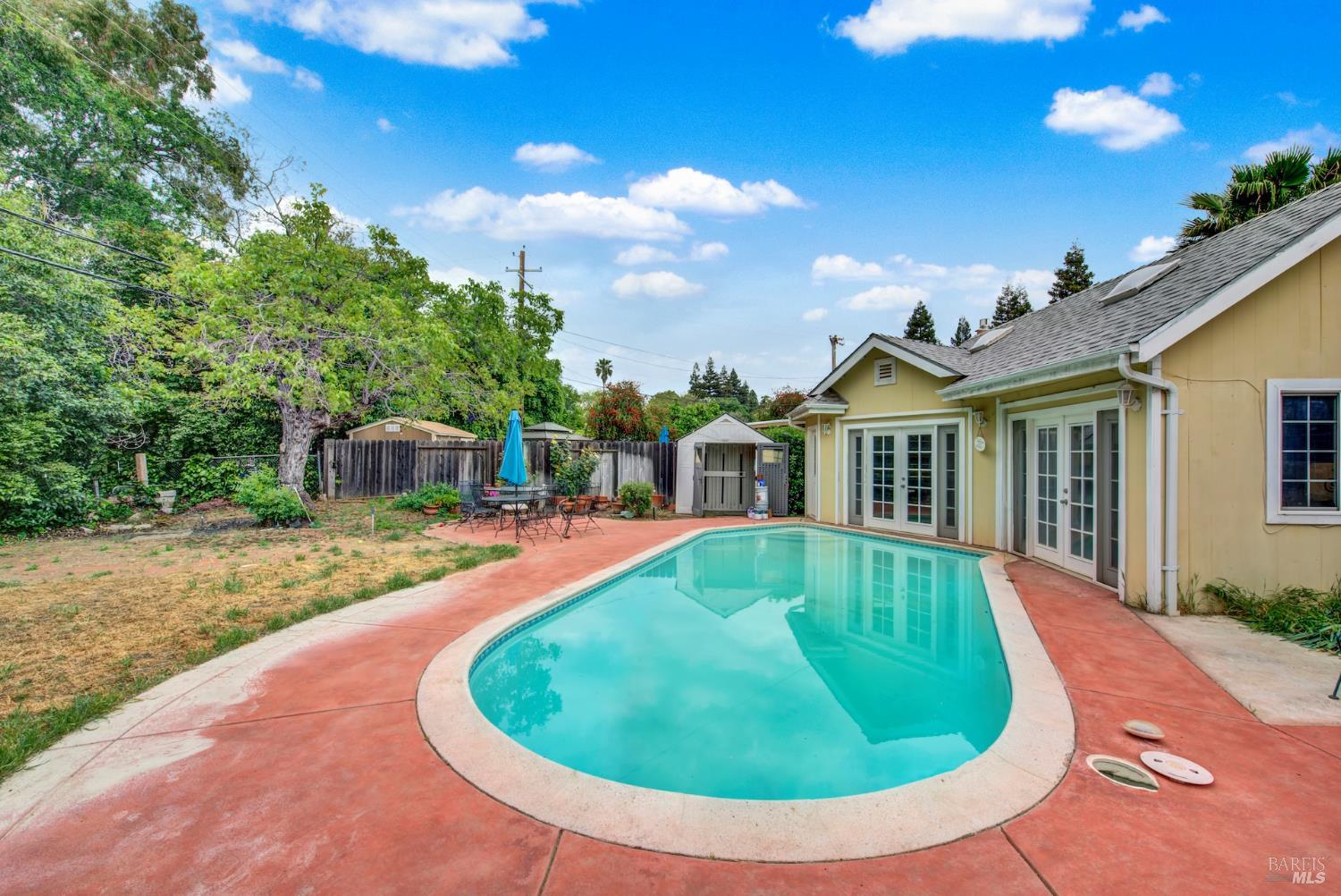 620 Walnut Avenue Vacaville CA 95688
