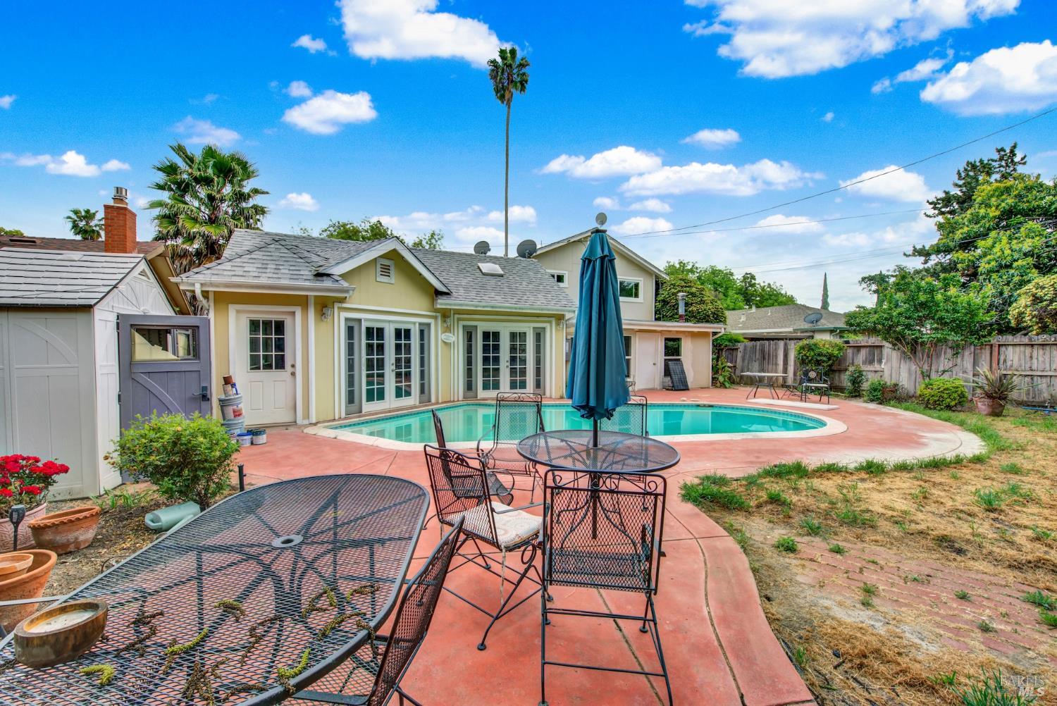 620 Walnut Avenue Vacaville CA 95688