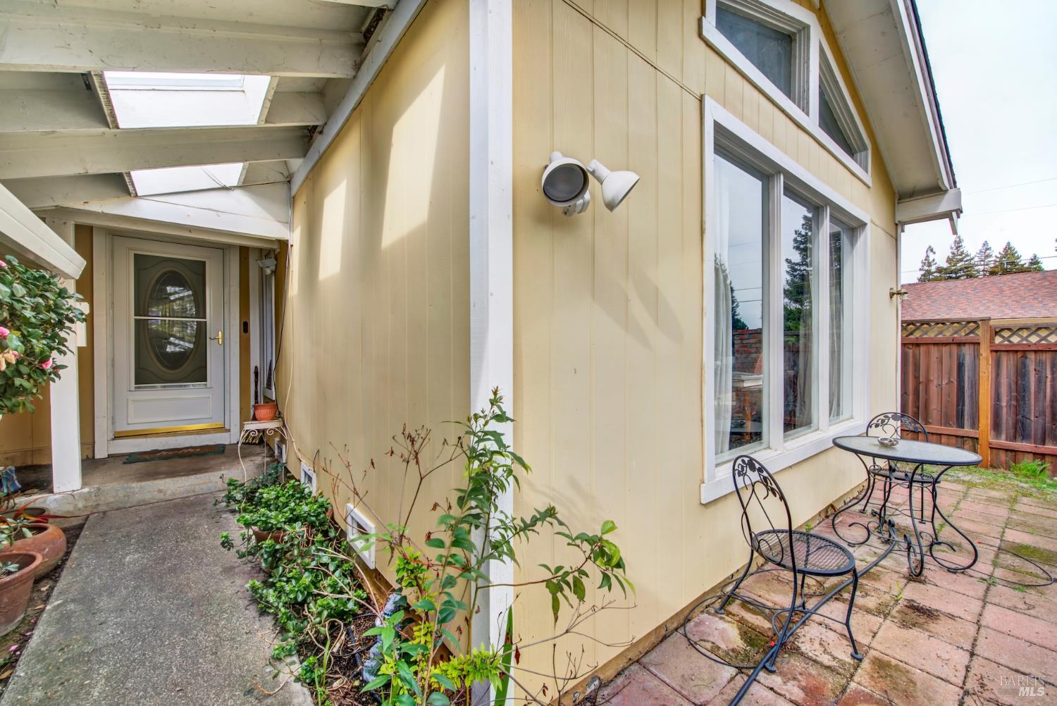620 Walnut Avenue Vacaville CA 95688