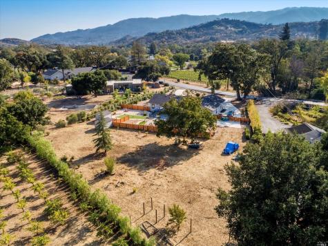 12143 Dunbar Road Glen Ellen CA 95442