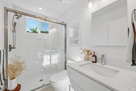 106 La Pasada Way San Rafael CA 94903