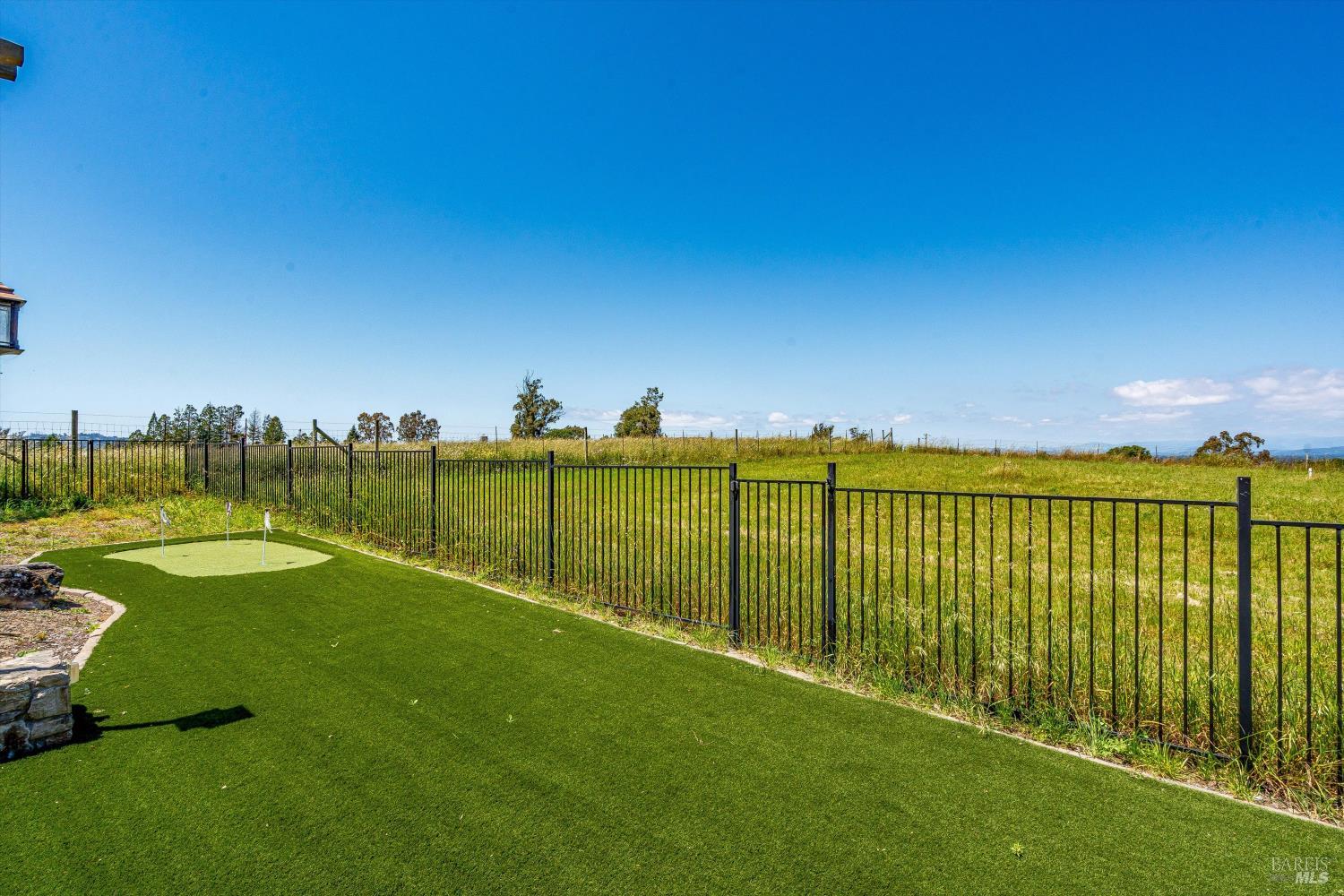 4760 Blank Road Sebastopol CA 95472