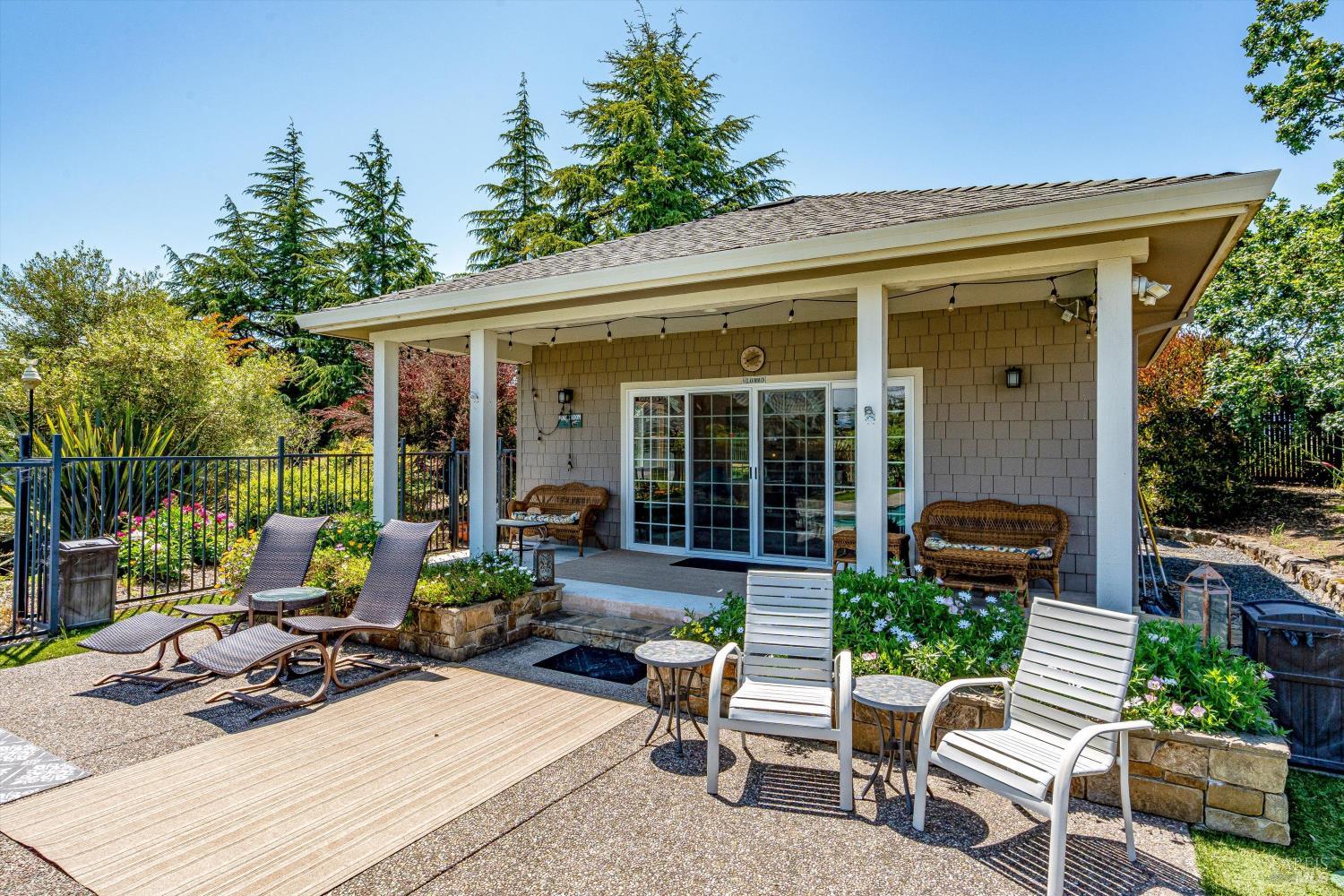 4760 Blank Road Sebastopol CA 95472