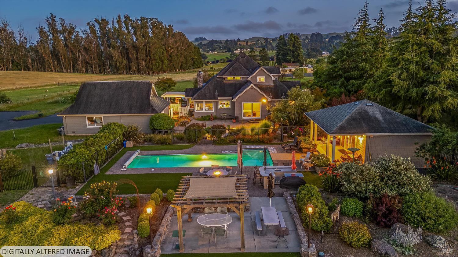 4760 Blank Road Sebastopol CA 95472