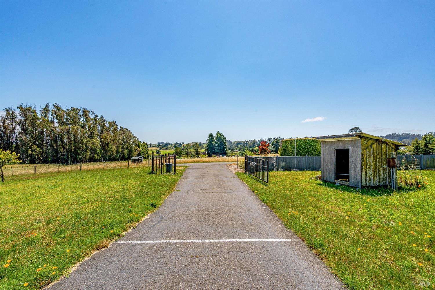 4760 Blank Road Sebastopol CA 95472