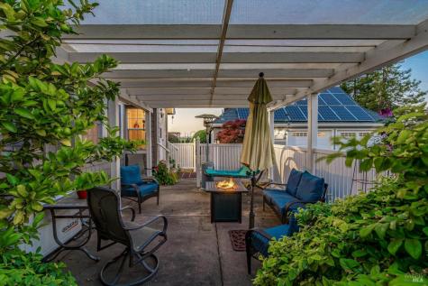 4760 Blank Road Sebastopol CA 95472