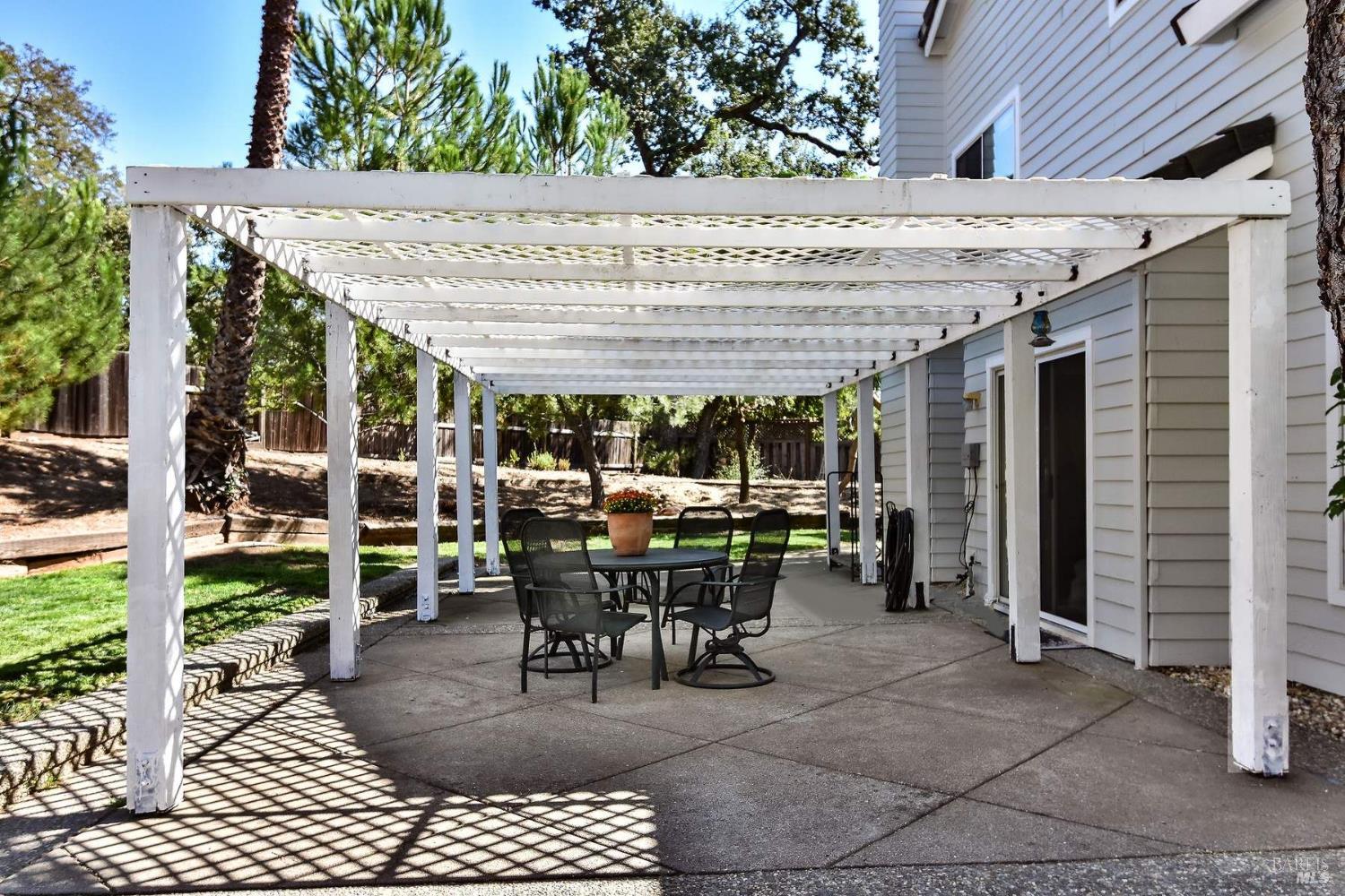 143 El Ritero Sonoma CA 95476