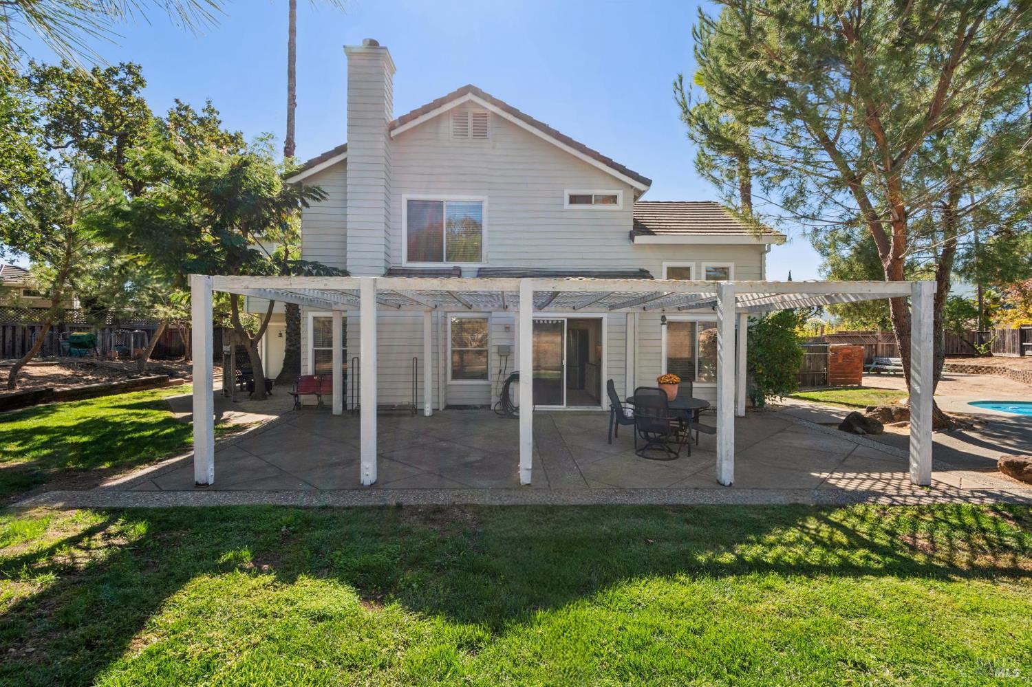 143 El Ritero Sonoma CA 95476