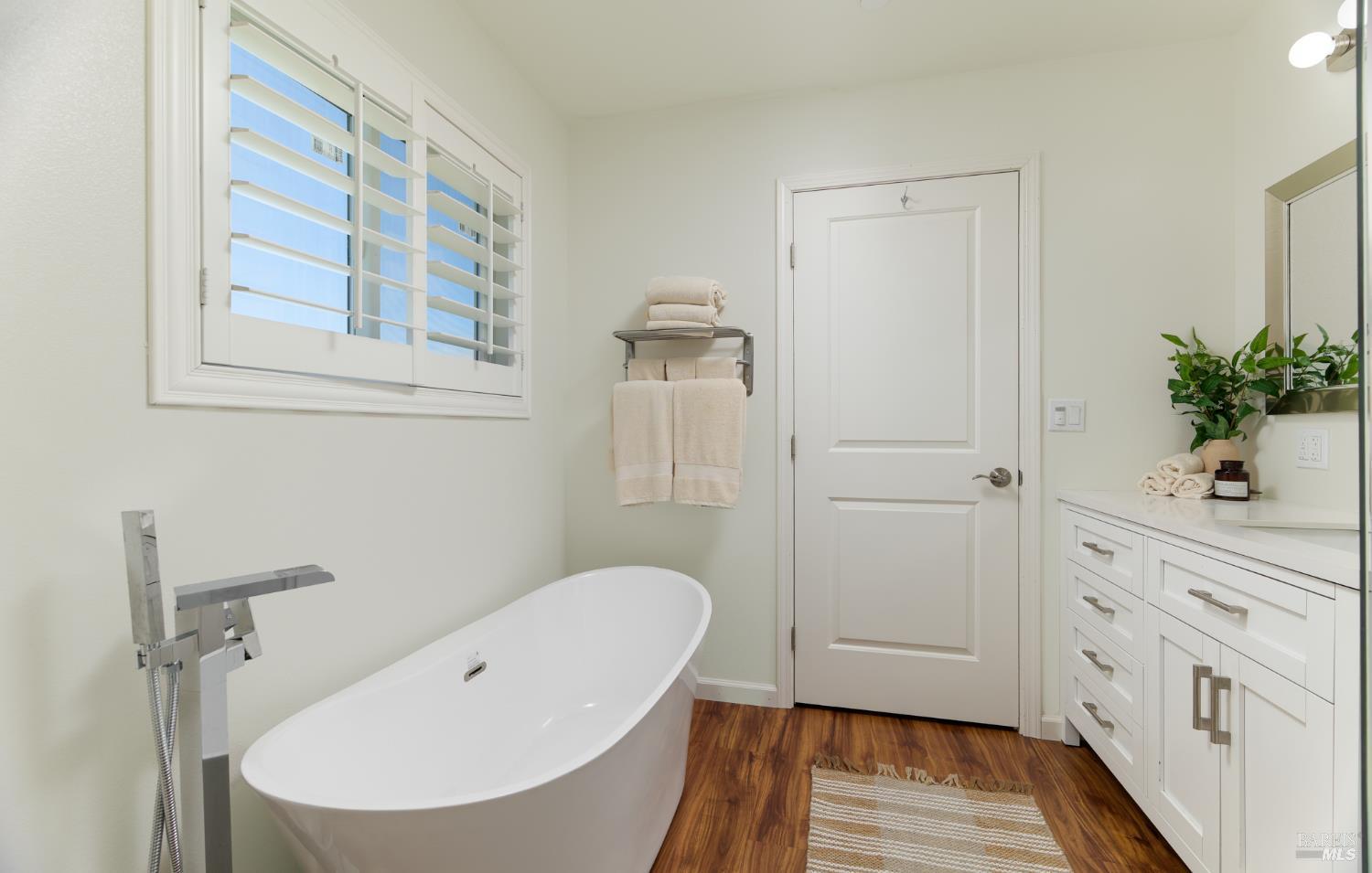 1201 Deer Park Road Deer Park CA 94576