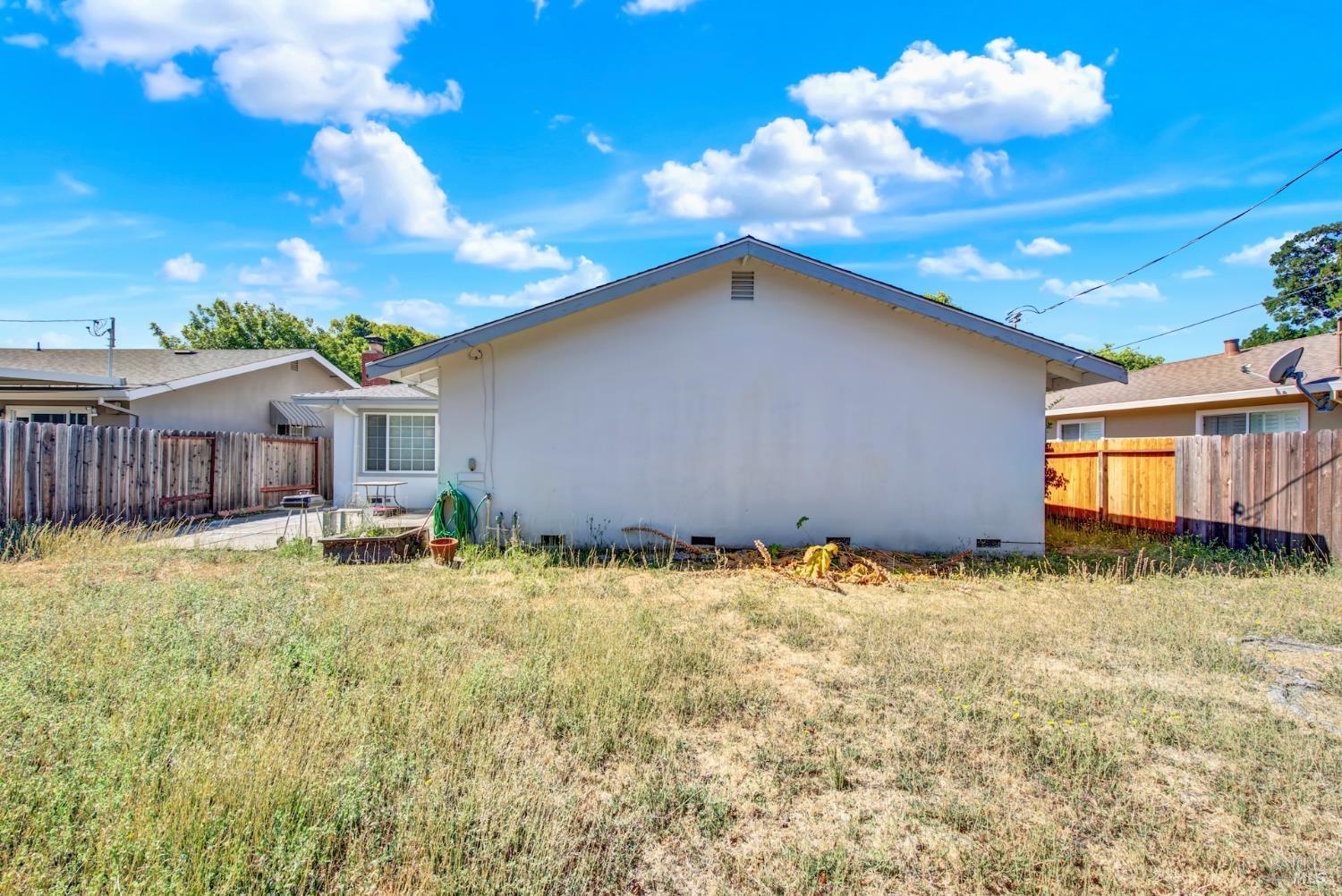 272 Jasmine Street Fairfield CA 94533