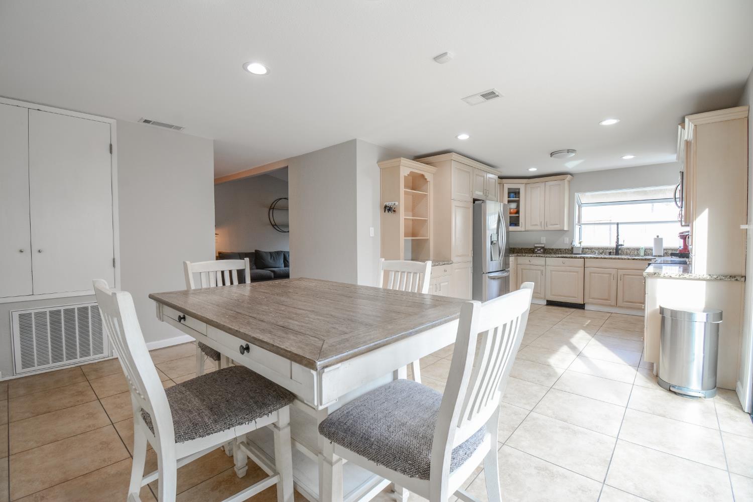 7217 Springleaf Court Citrus Heights CA 95621