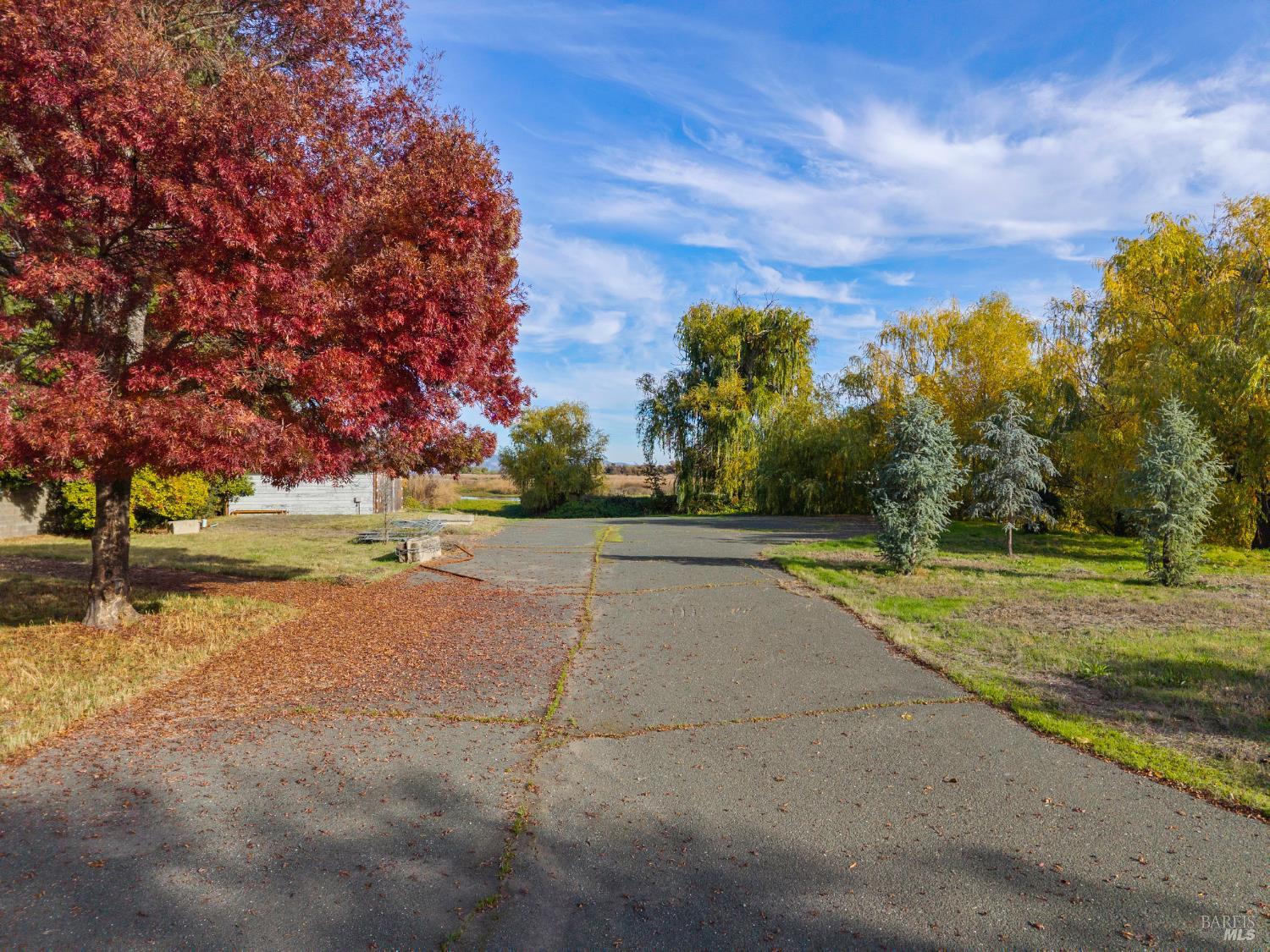 8 Queen Ann Way Lakeport CA 95453