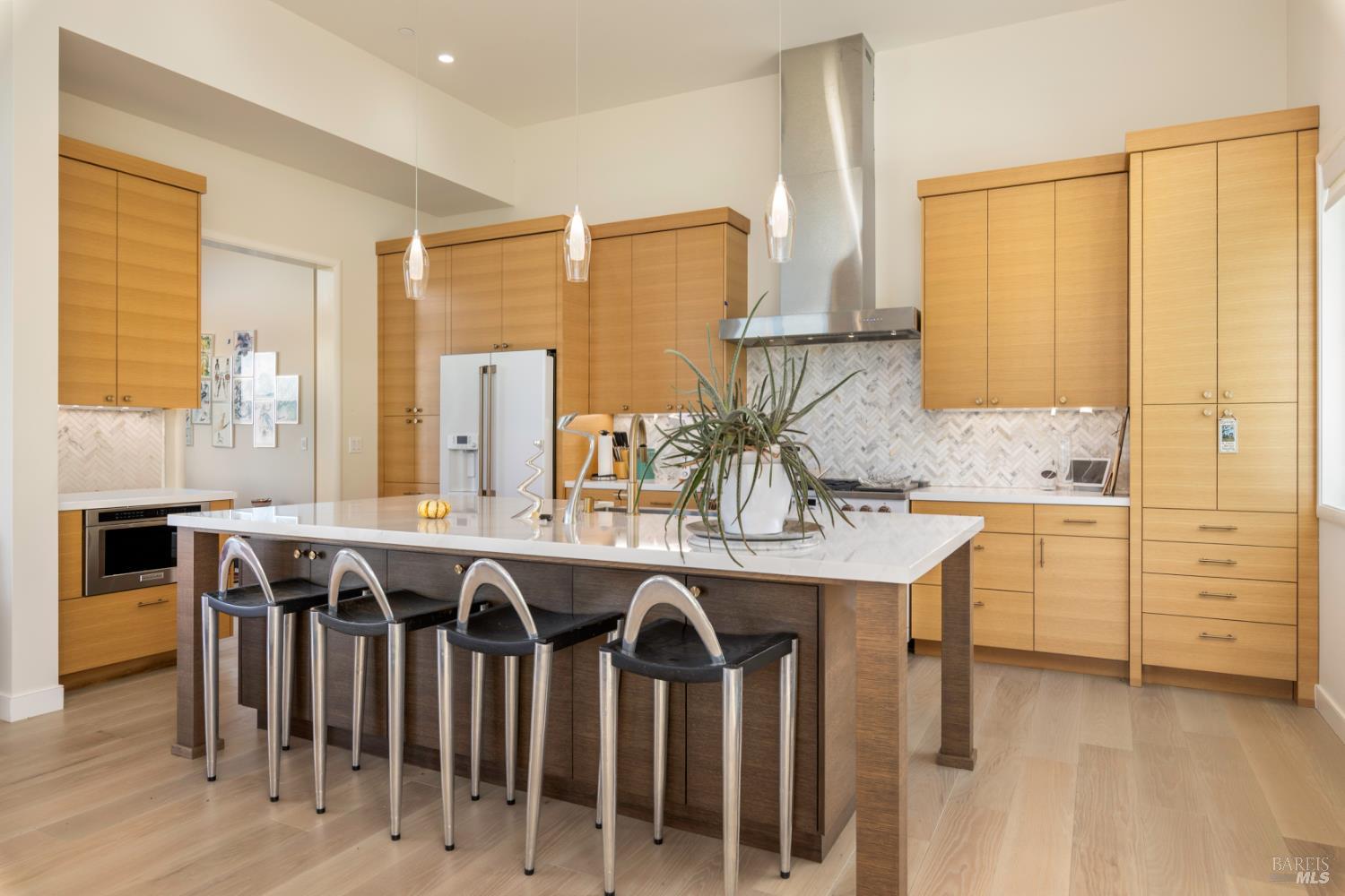 8 Queen Ann Way Lakeport CA 95453