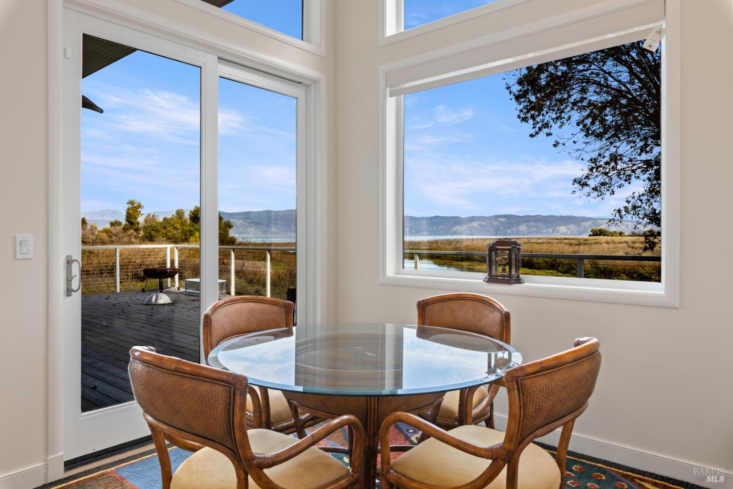 8 Queen Ann Way Lakeport CA 95453