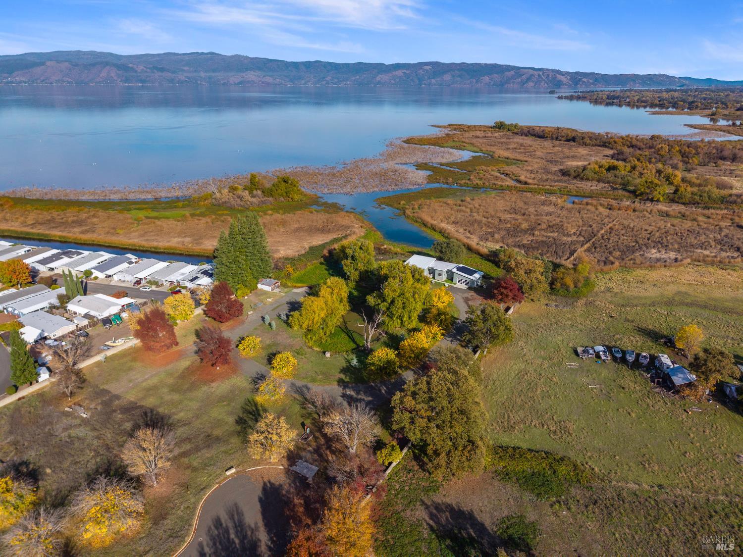 8 Queen Ann Way Lakeport CA 95453
