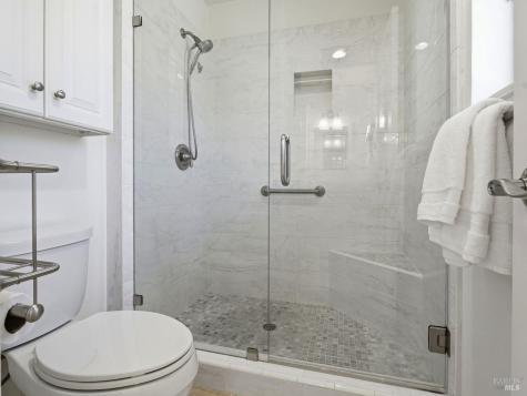 7083 Overlook Drive Santa Rosa CA 95409