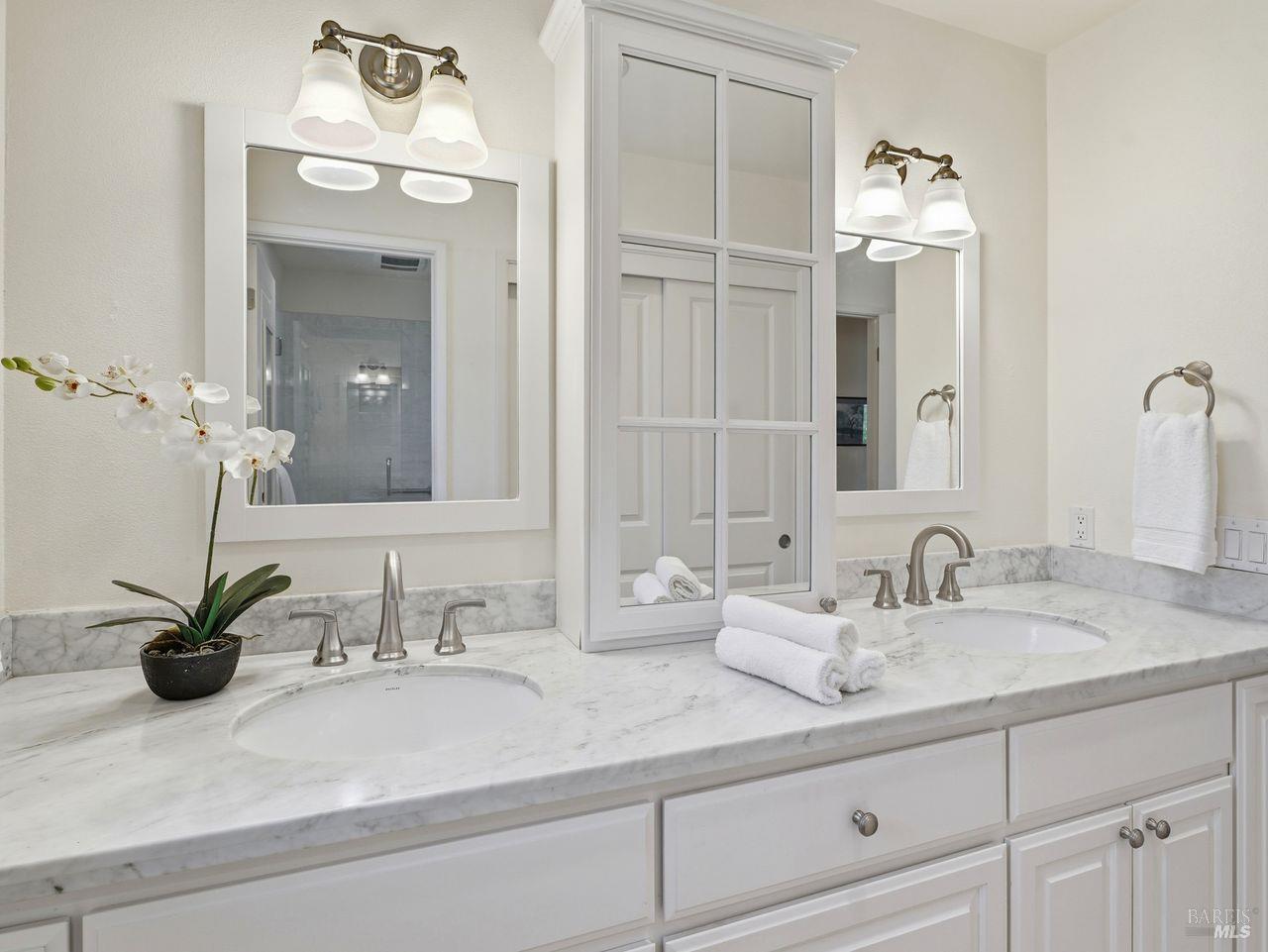 7083 Overlook Drive Santa Rosa CA 95409