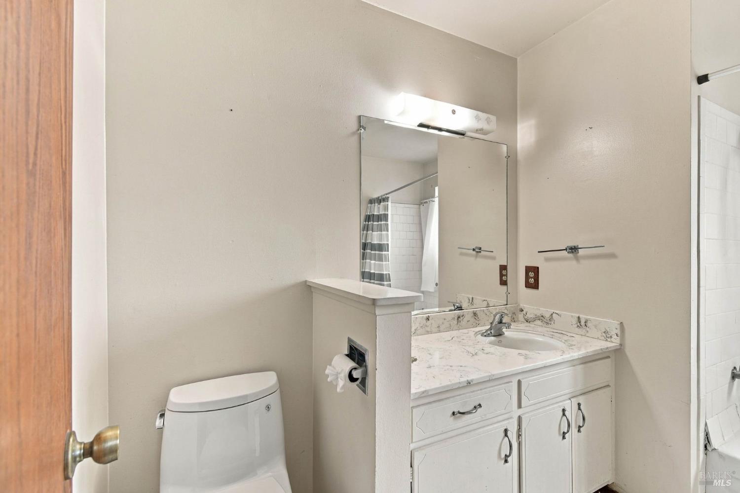 1142 Guaymas Street Santa Rosa CA 95401