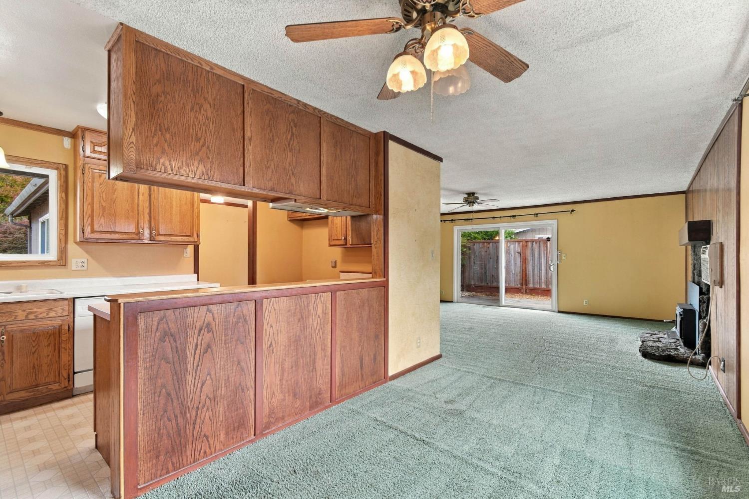 1142 Guaymas Street Santa Rosa CA 95401