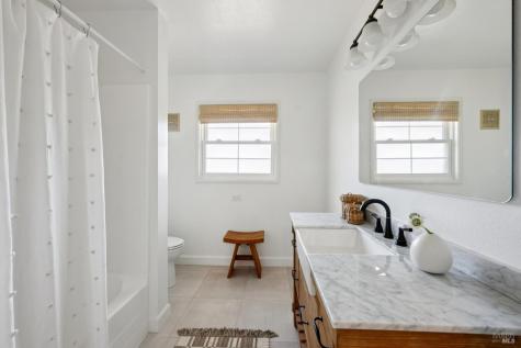 447 Sparkes Road Sebastopol CA 95472