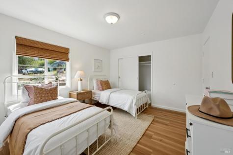 447 Sparkes Road Sebastopol CA 95472