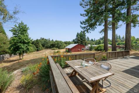 447 Sparkes Road Sebastopol CA 95472