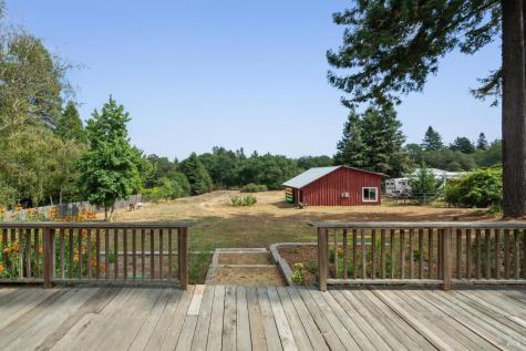 447 Sparkes Road Sebastopol CA 95472