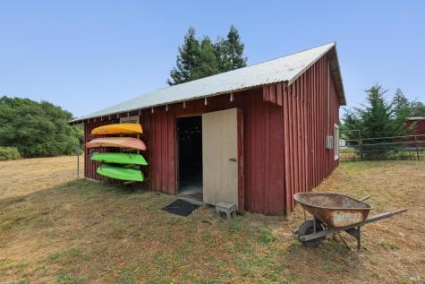 447 Sparkes Road Sebastopol CA 95472