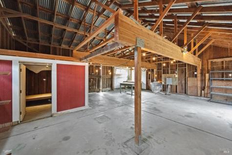 447 Sparkes Road Sebastopol CA 95472