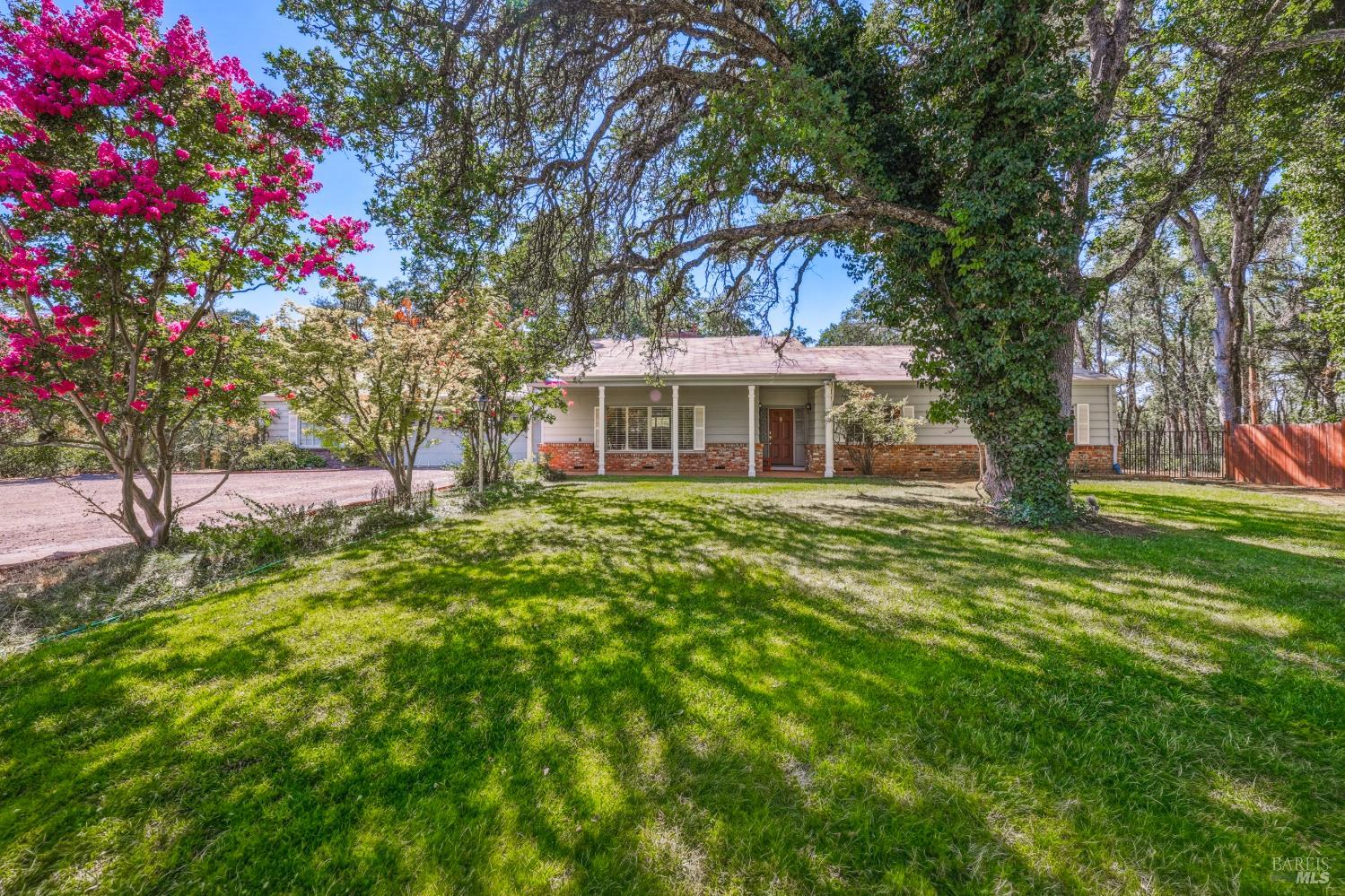 2875 Hill Road Lakeport CA 95453