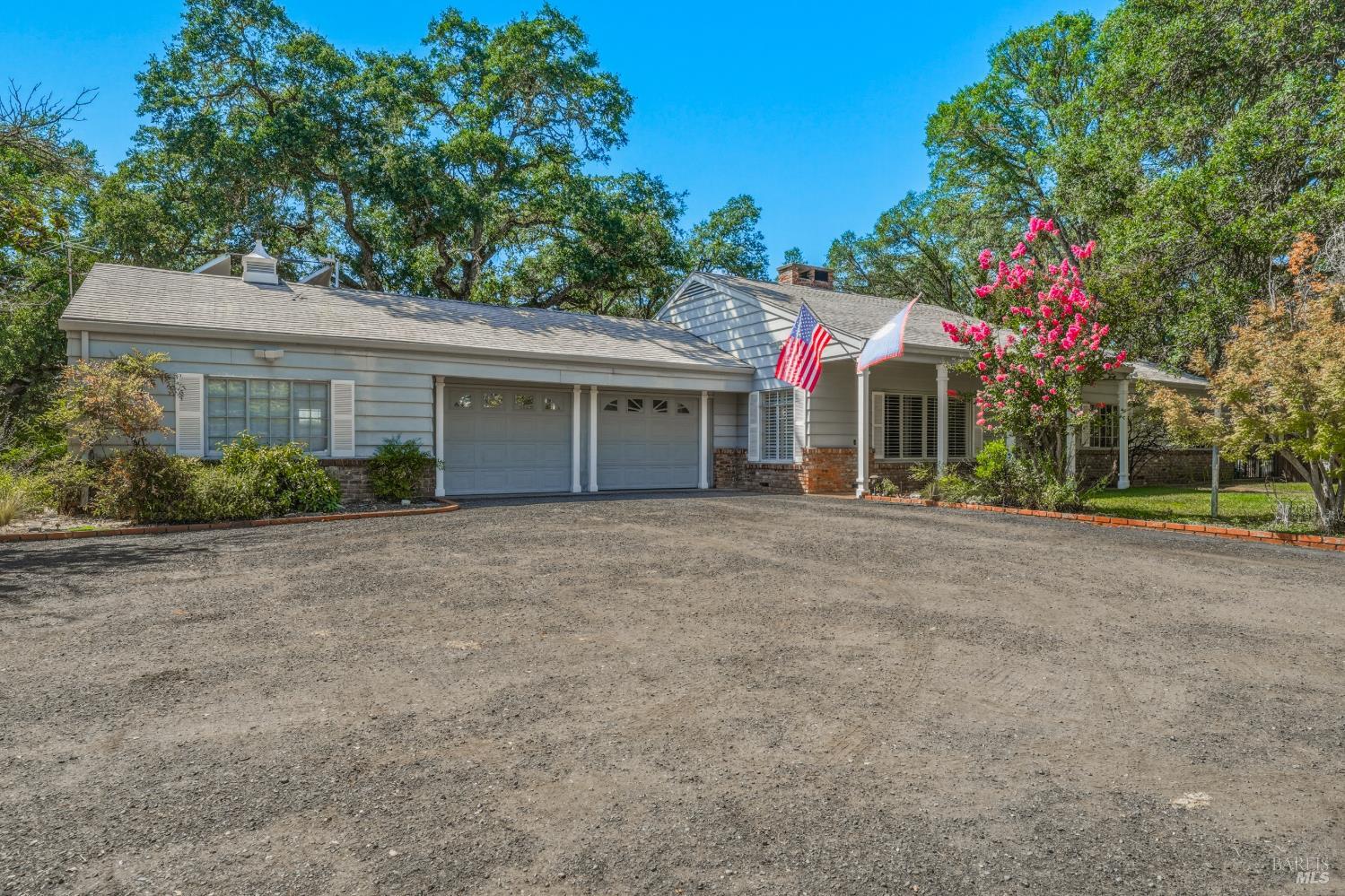 2875 Hill Road Lakeport CA 95453