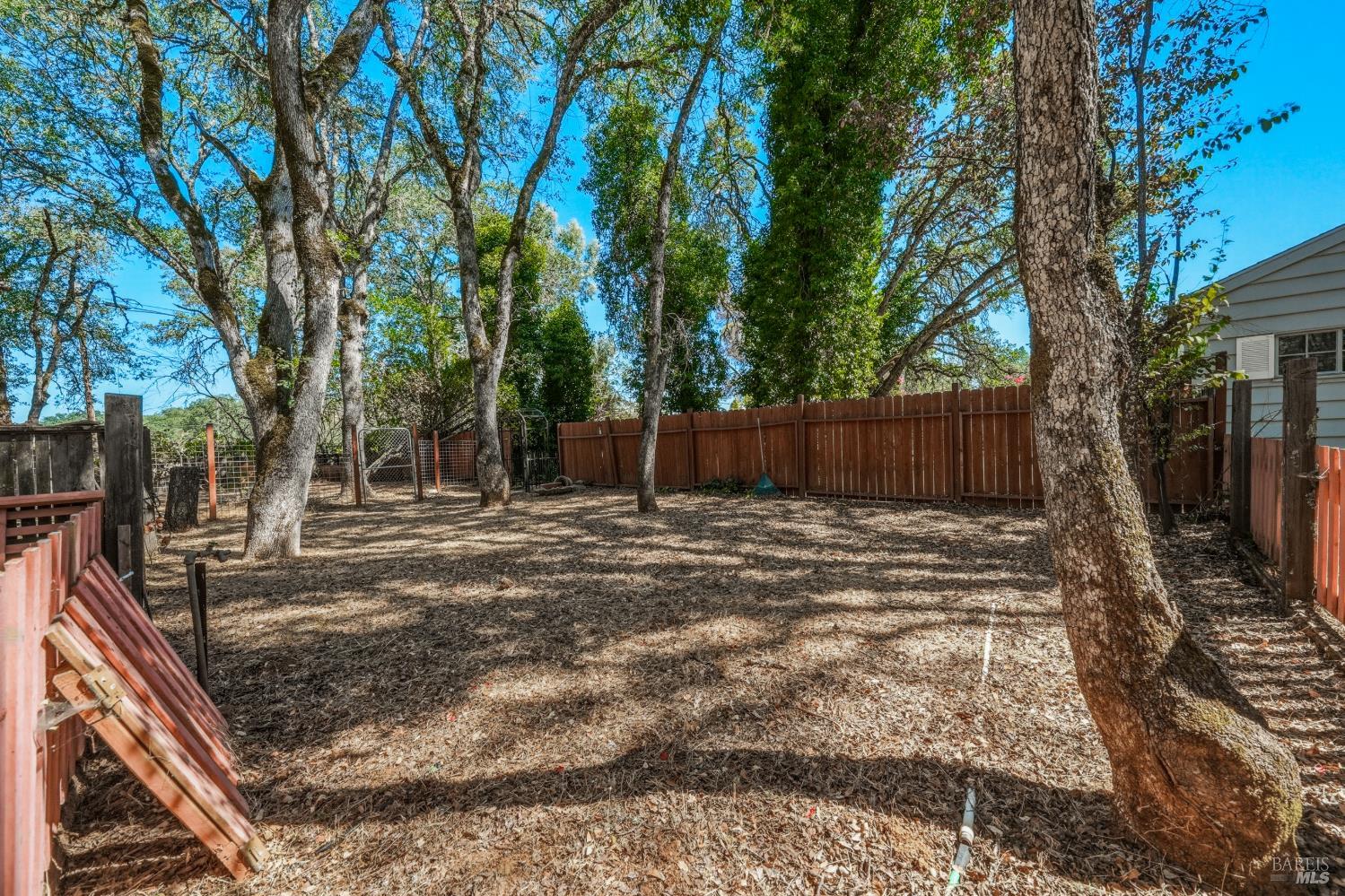 2875 Hill Road Lakeport CA 95453