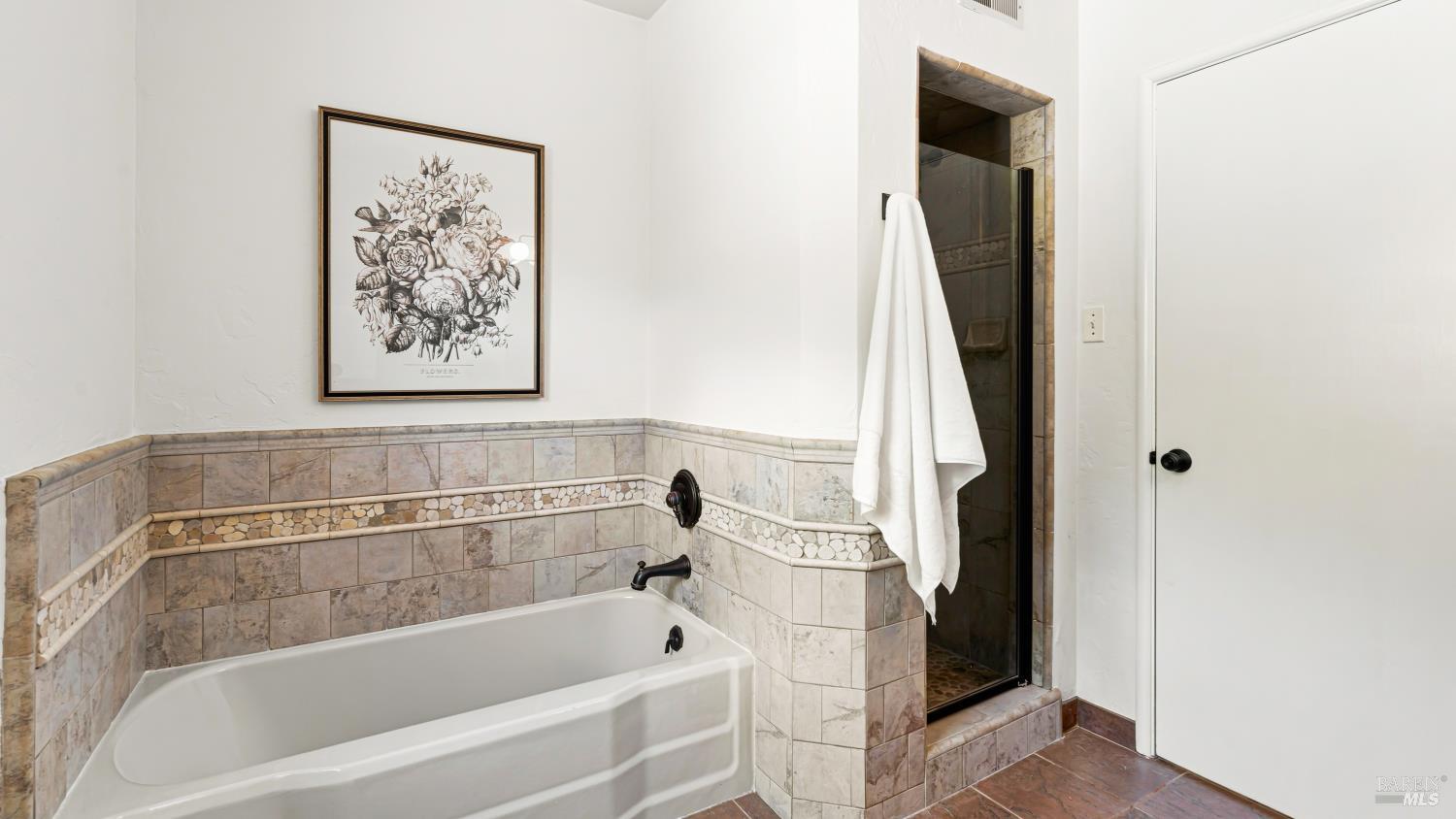 614 Deer Valley Court Petaluma CA 94952