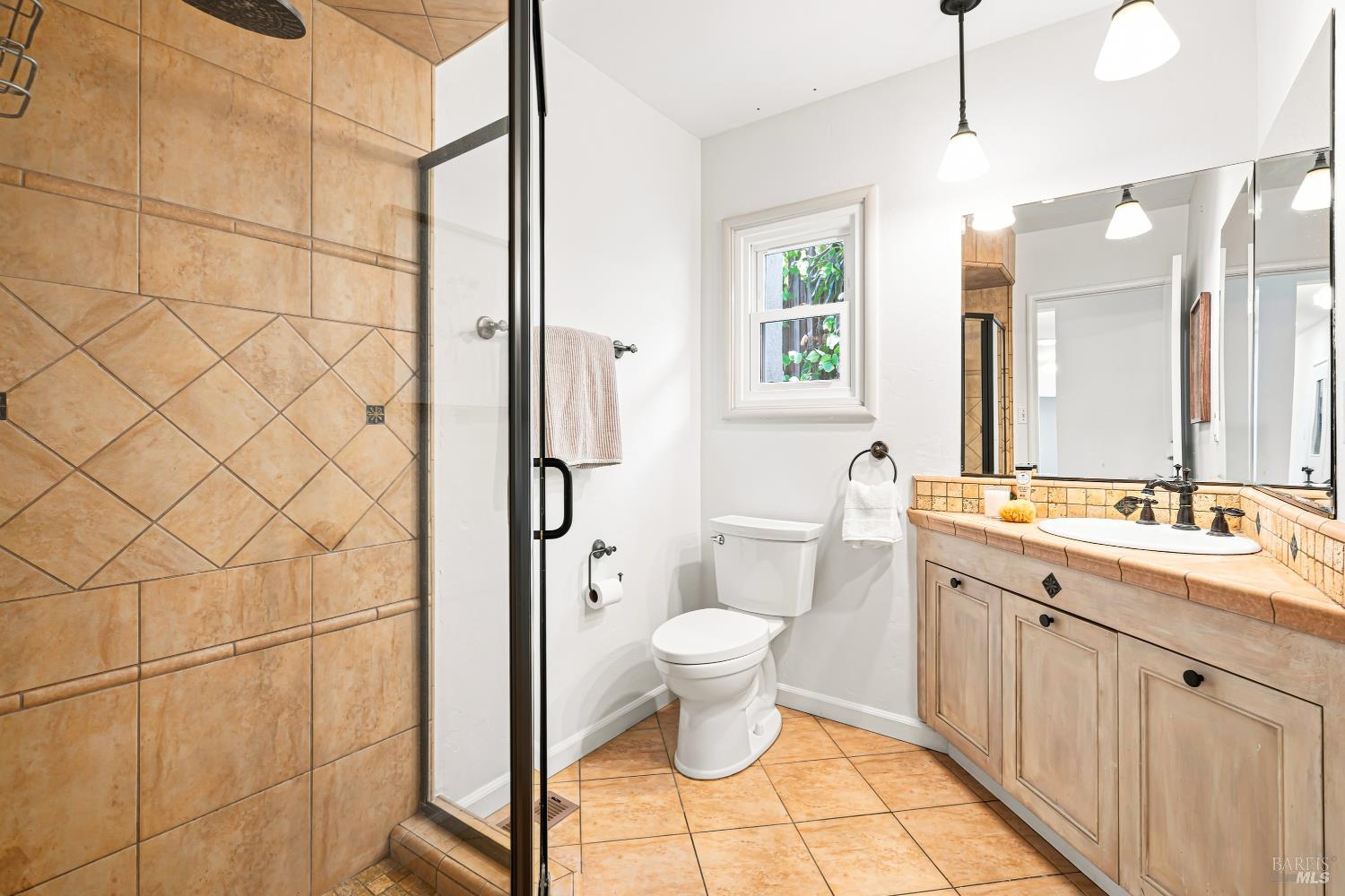 614 Deer Valley Court Petaluma CA 94952