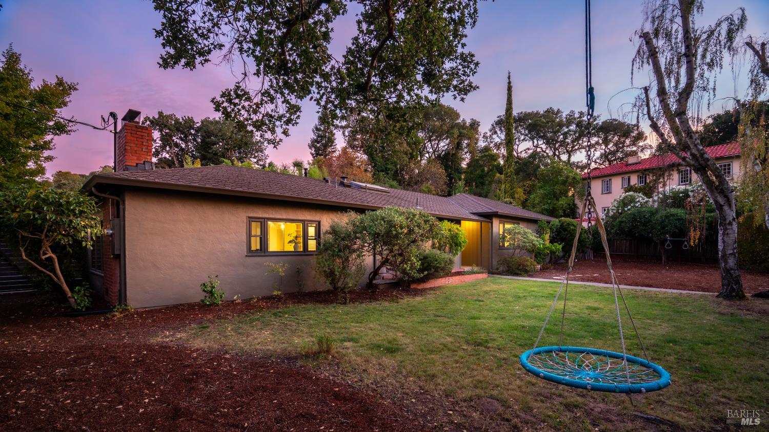 614 Deer Valley Court Petaluma CA 94952