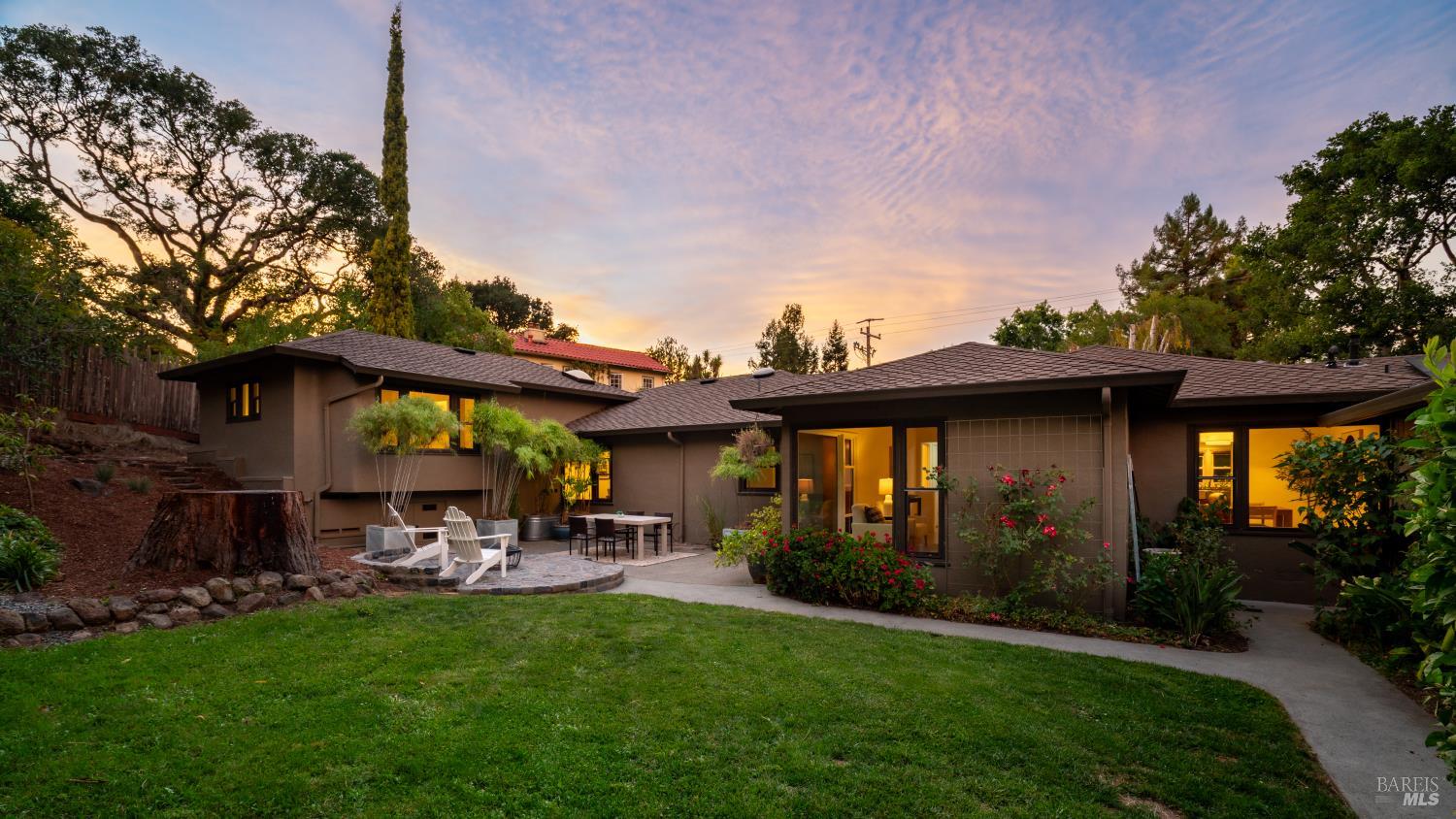 614 Deer Valley Court Petaluma CA 94952