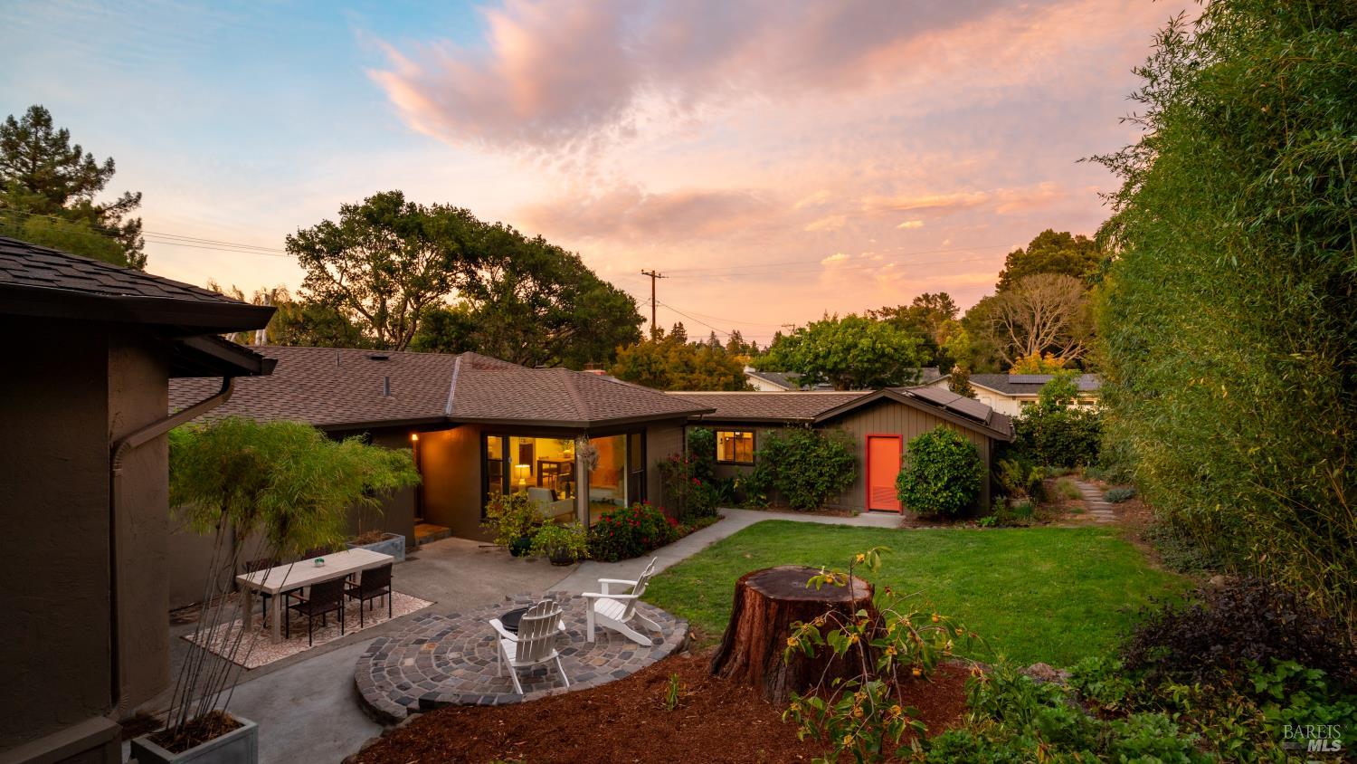 614 Deer Valley Court Petaluma CA 94952