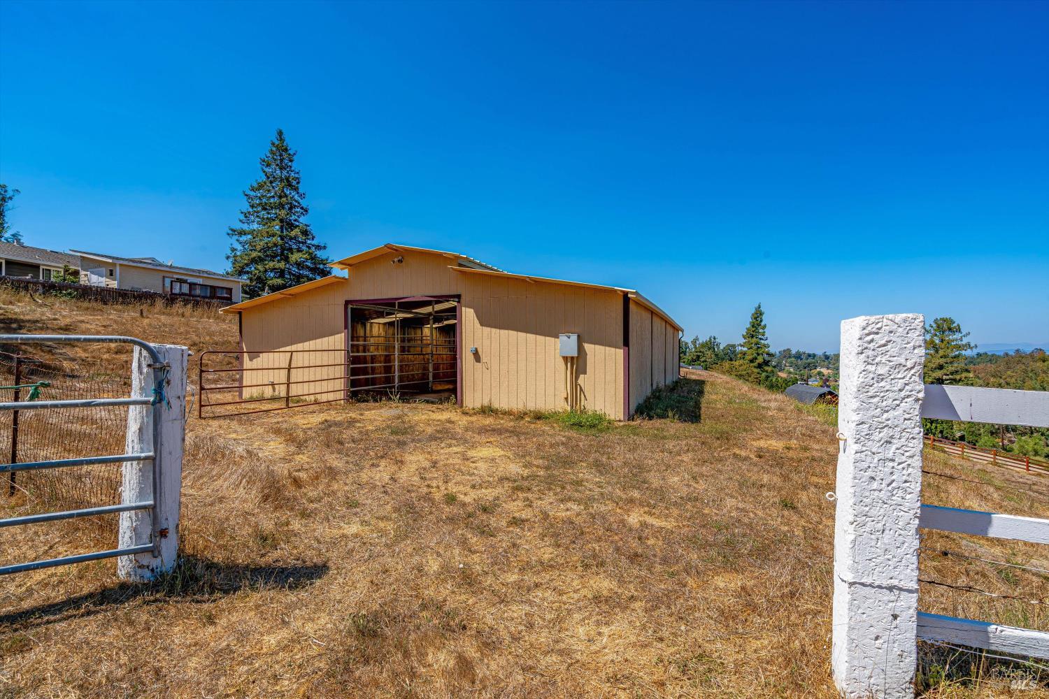 411 Highland Avenue Penngrove CA 94951