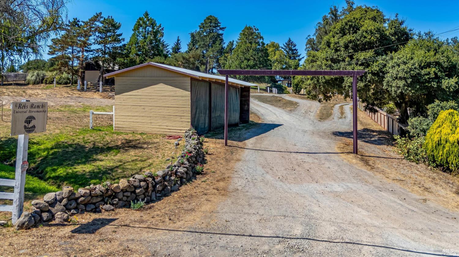 411 Highland Avenue Penngrove CA 94951