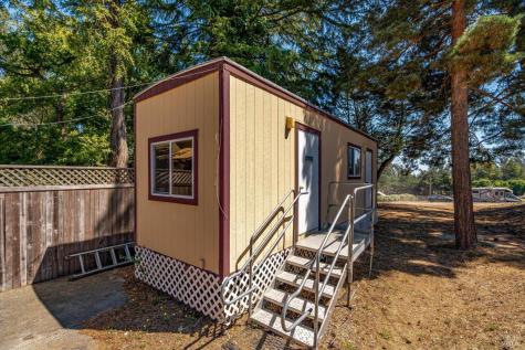 411 Highland Avenue Penngrove CA 94951