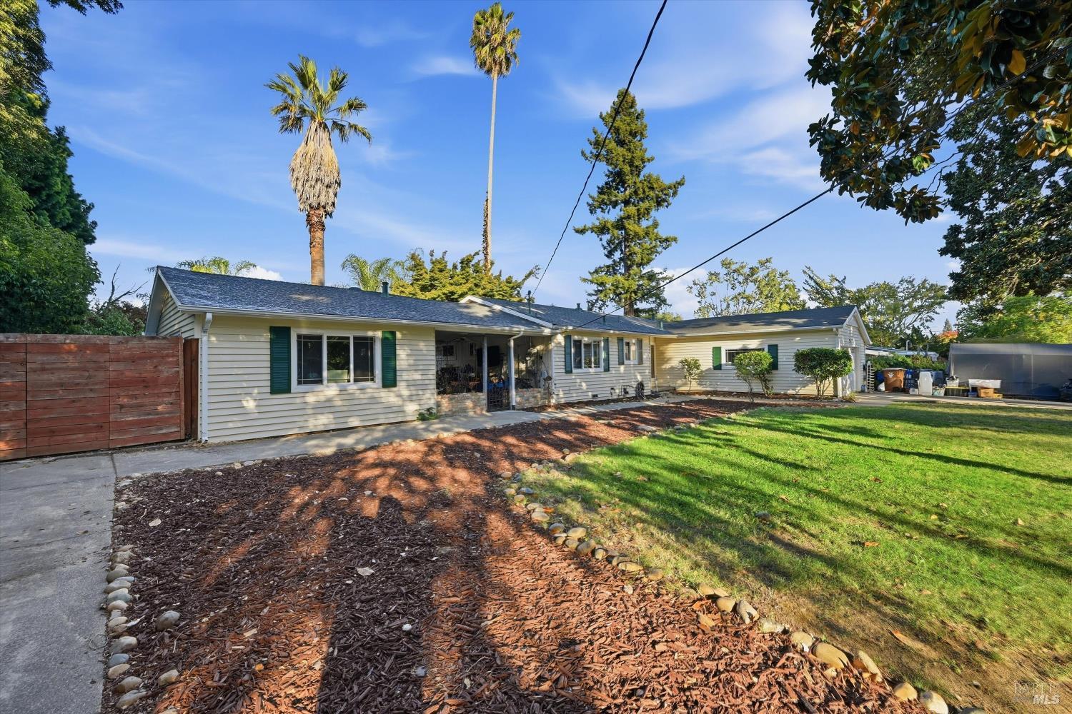 1020 Broadmoor Drive Napa CA 94558