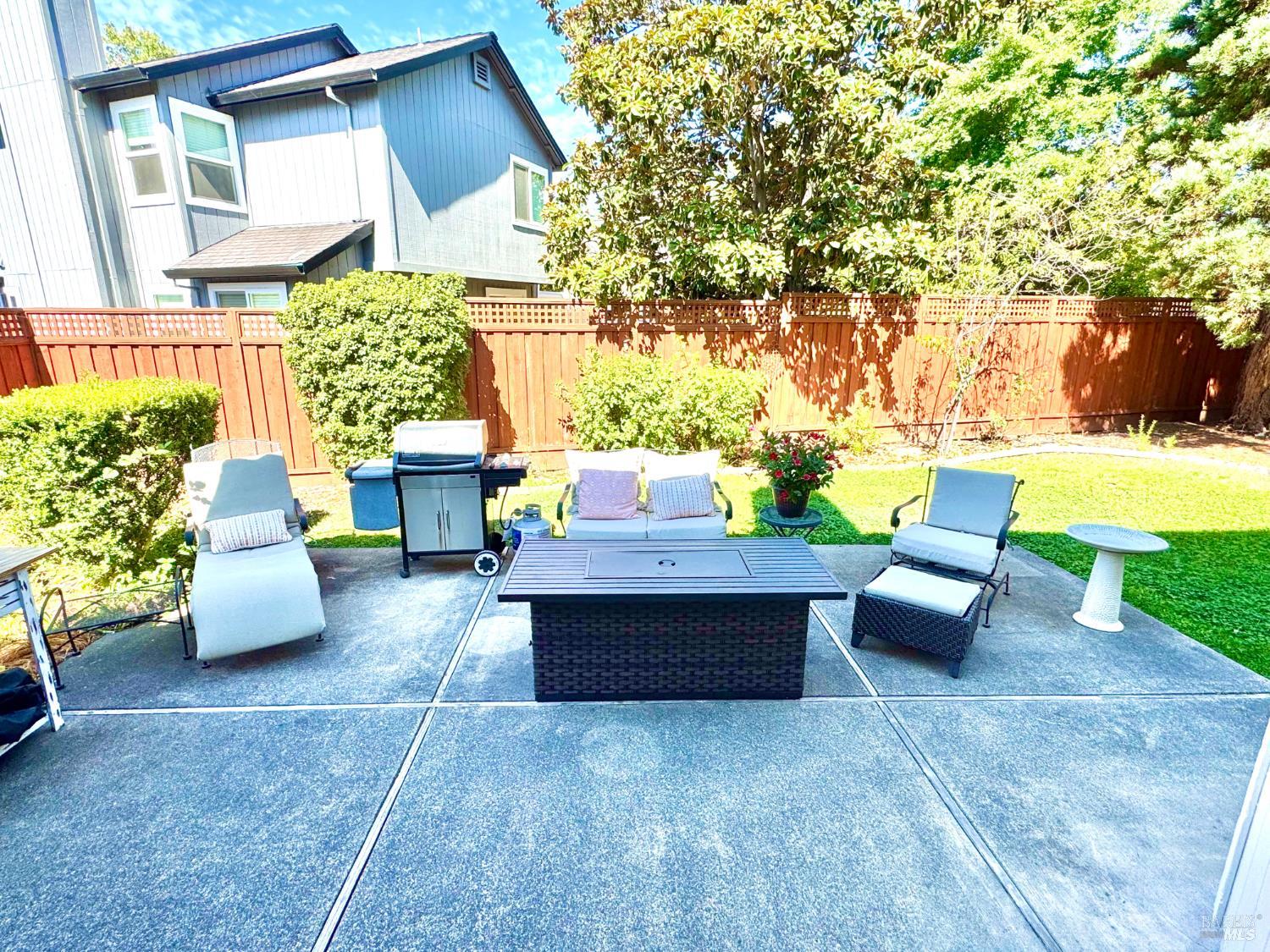 157 Hop Ranch Road Santa Rosa CA 95403