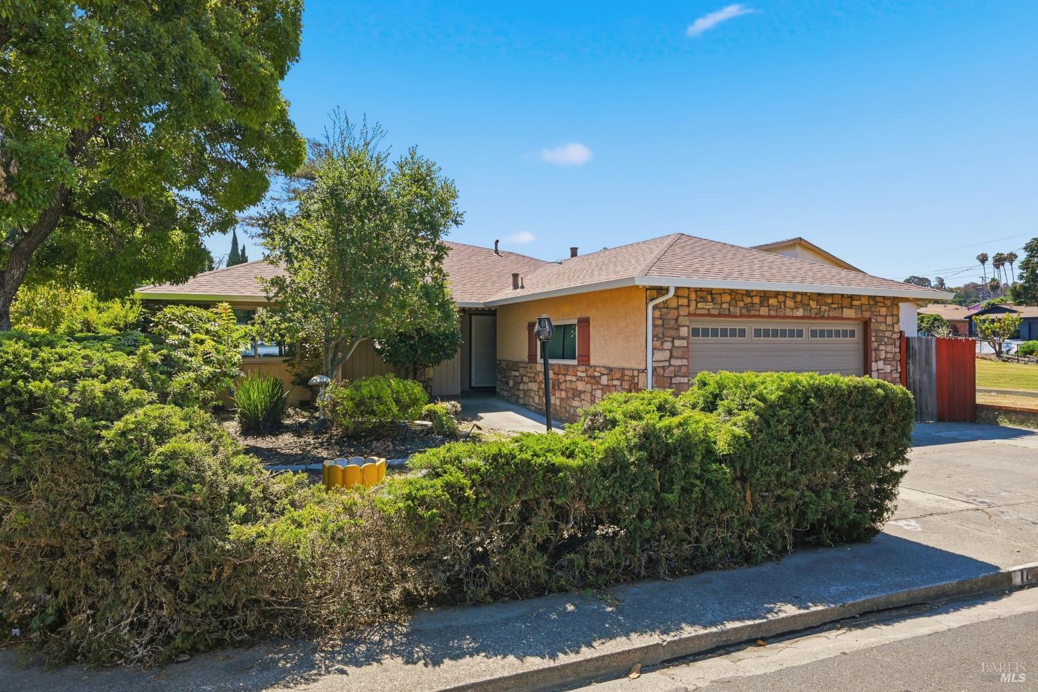 1032 Atherton Street Vallejo CA 94590